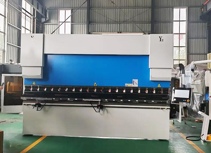 200T4000电液同步41轴数控折弯机