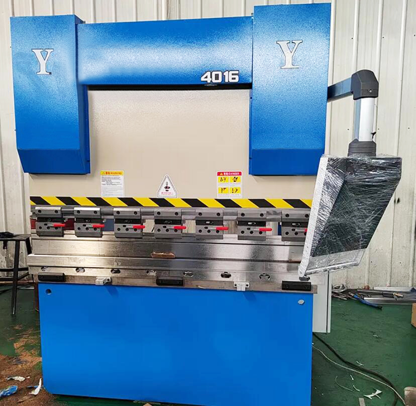 40T1600双伺服数控折弯机